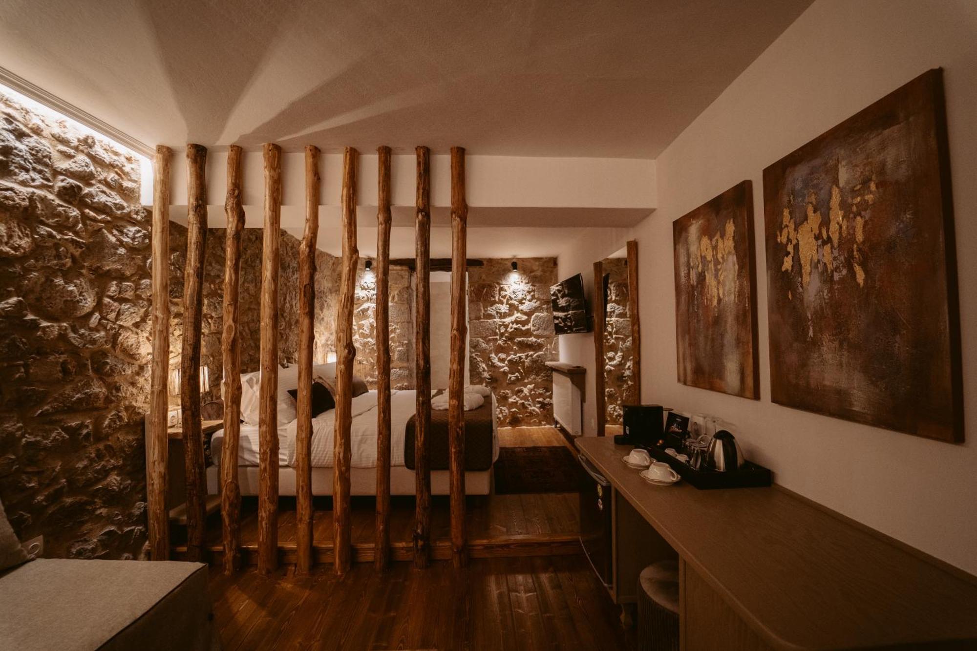 Afanos Guesthouse Arachova Ruang foto
