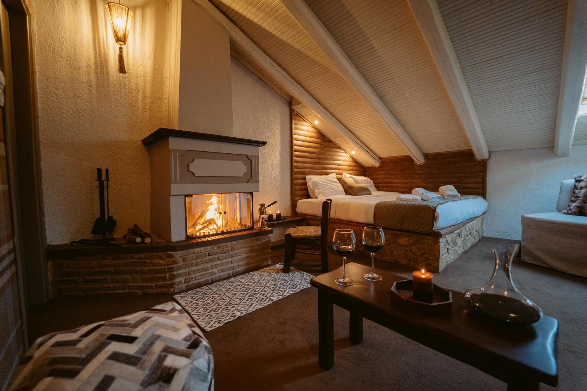 Afanos Guesthouse Arachova Ruang foto